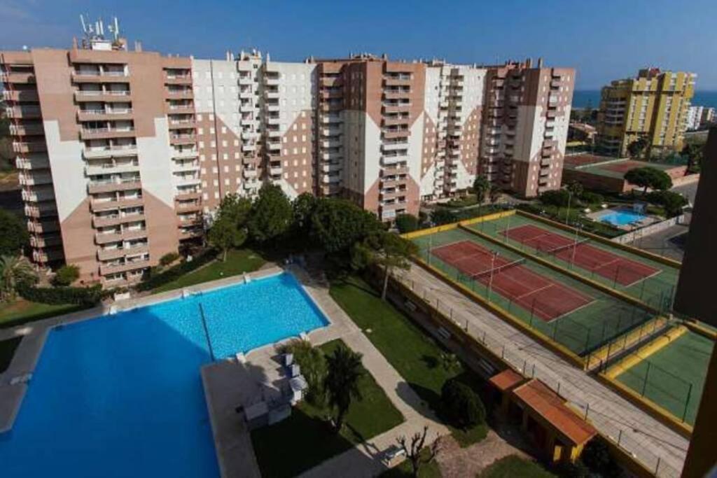 Apartamento Con Gran Piscina De Temporada A 200 Metros De La Playa Canet d'En Berenguer Exterior foto